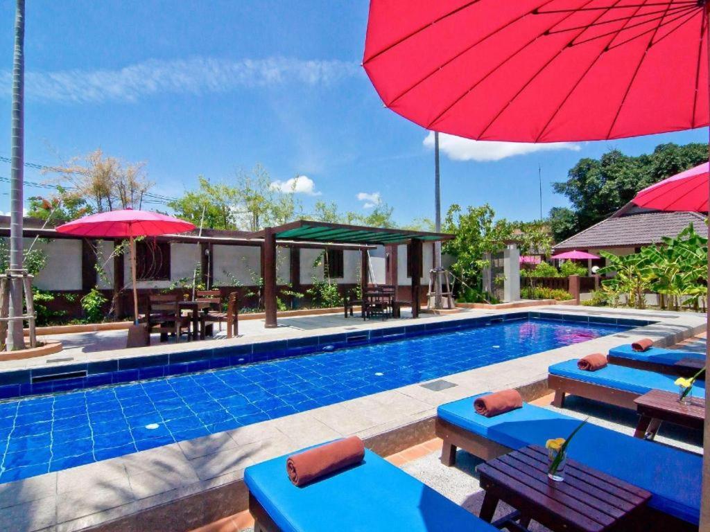 Rose Bay Resort Pattaya Buitenkant foto