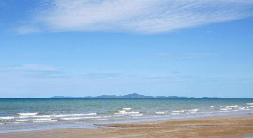 Rose Bay Resort Pattaya Buitenkant foto