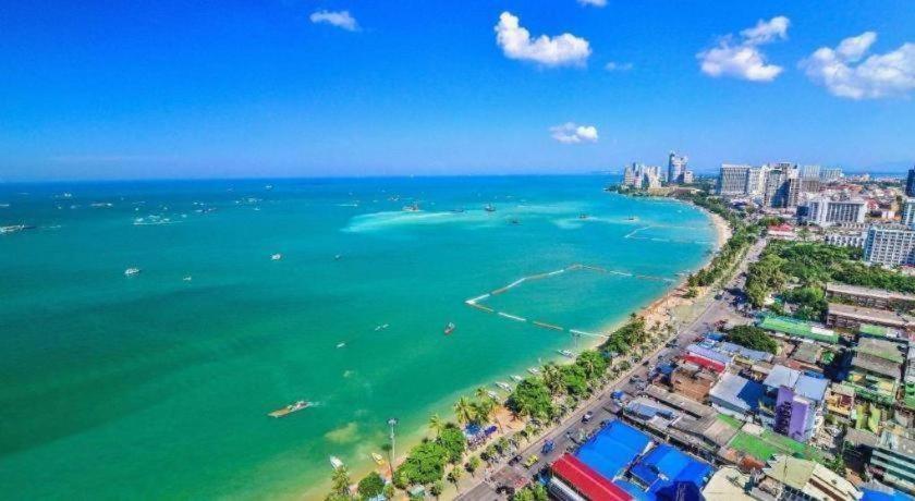 Rose Bay Resort Pattaya Buitenkant foto