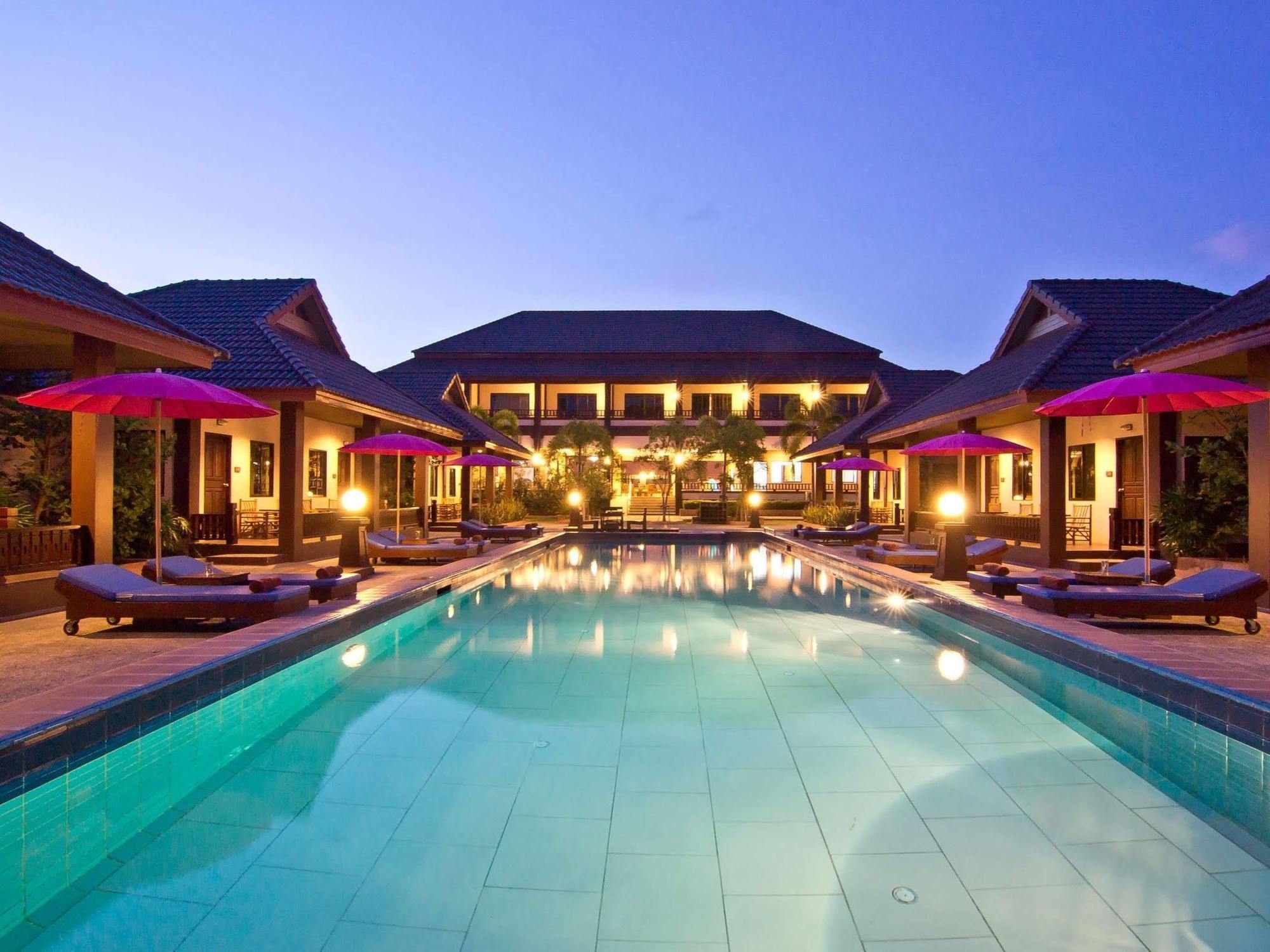Rose Bay Resort Pattaya Buitenkant foto